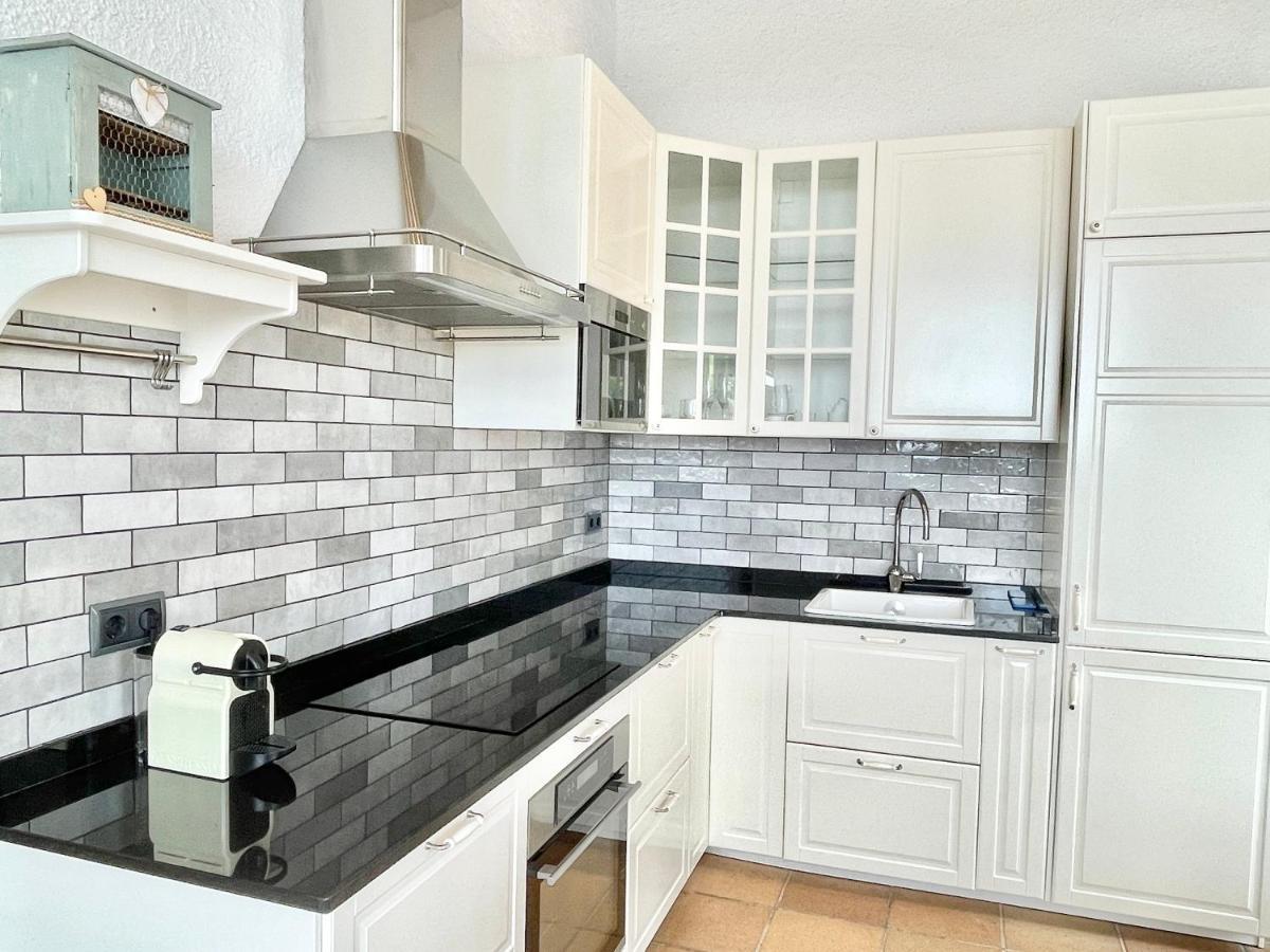 Villa Only Adults 2 Pax - Piscina Privada - A/C - Wifi - Bbq Бланес Экстерьер фото
